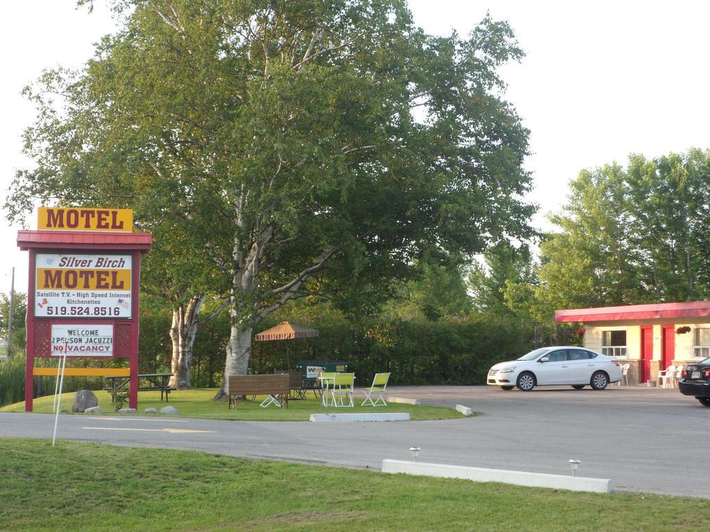 The Silver Birch Motel Goderich Εξωτερικό φωτογραφία
