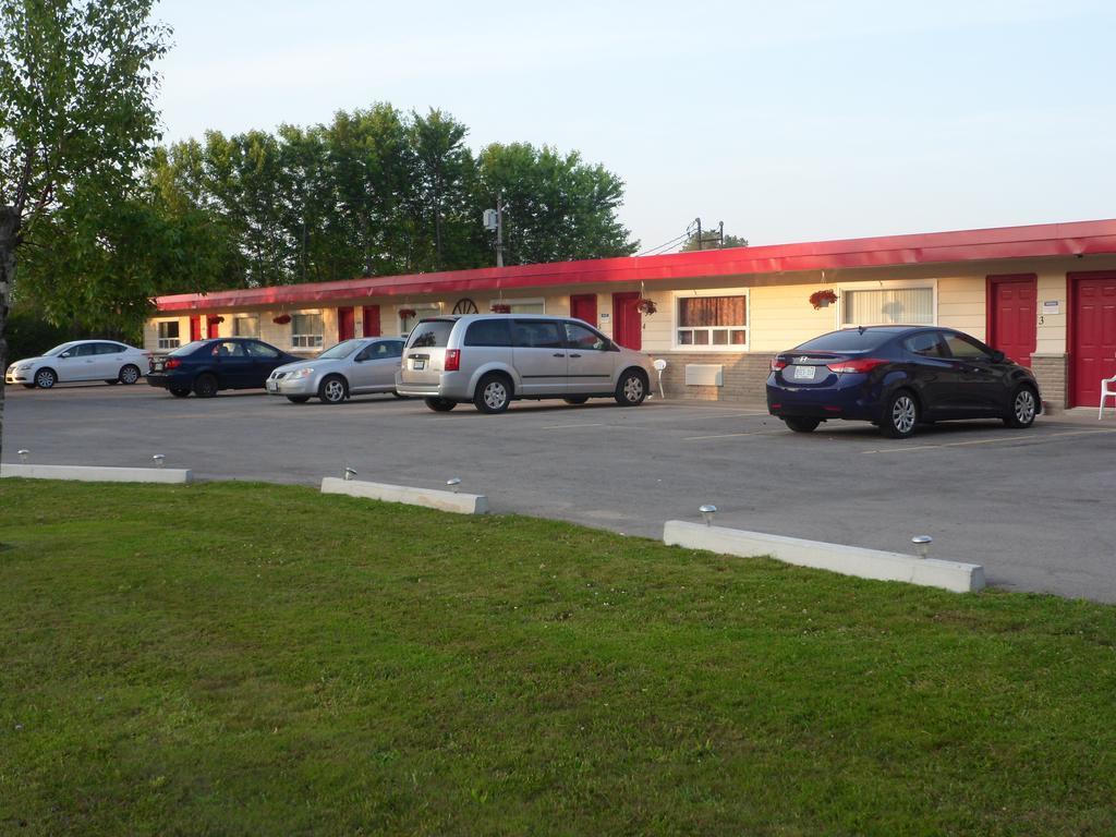 The Silver Birch Motel Goderich Εξωτερικό φωτογραφία