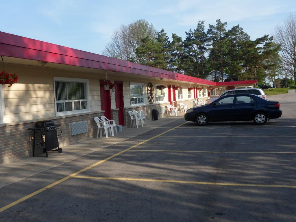 The Silver Birch Motel Goderich Εξωτερικό φωτογραφία