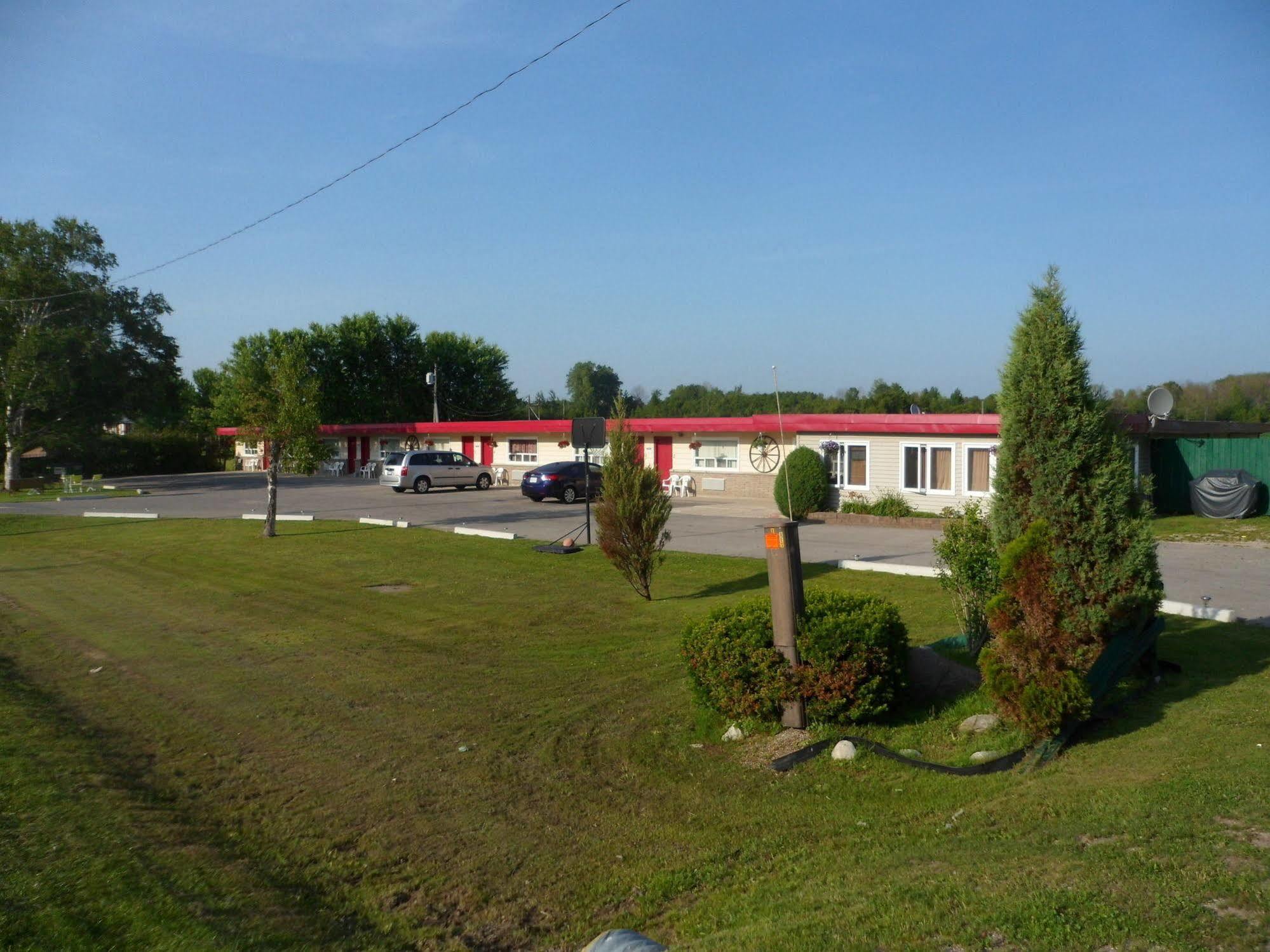 The Silver Birch Motel Goderich Εξωτερικό φωτογραφία